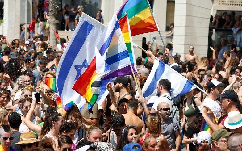 Gay dating uk in Tel Aviv-Yafo